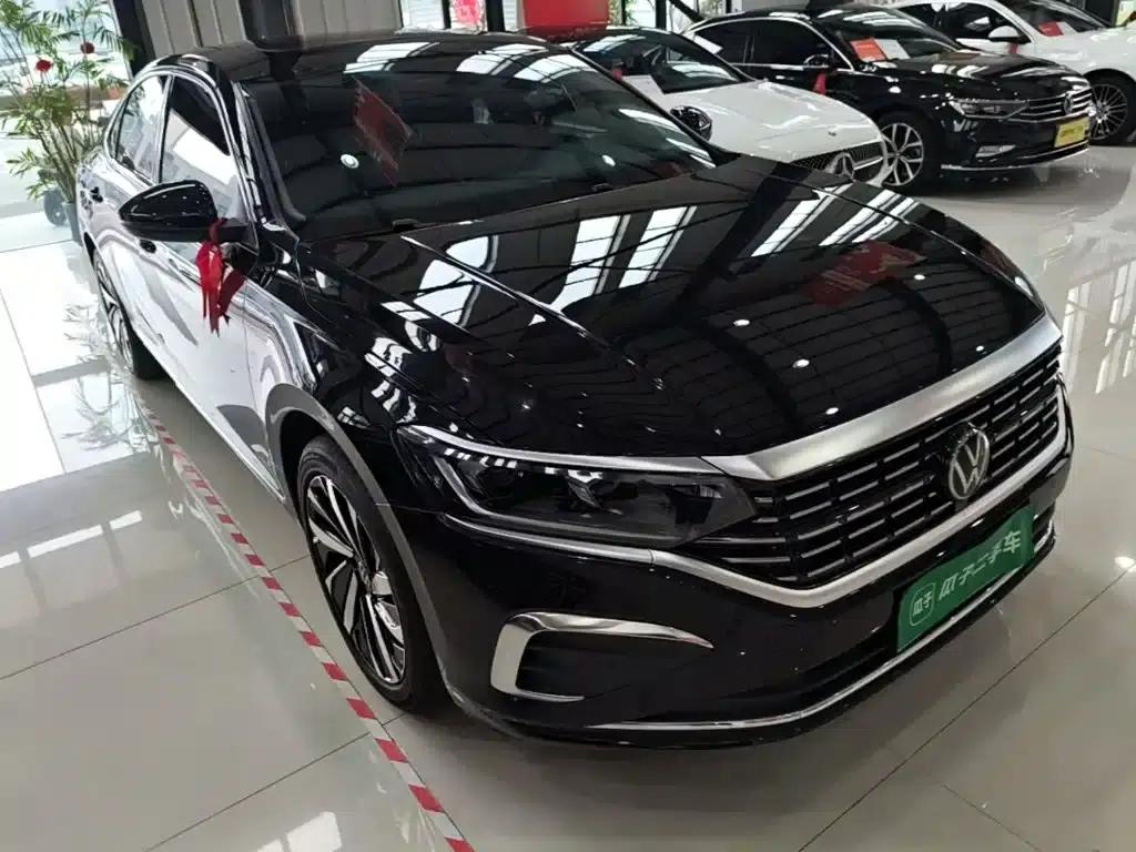 2025 Passat Outstanding Edition 380TSI Dragon Edition — миниатюра 4