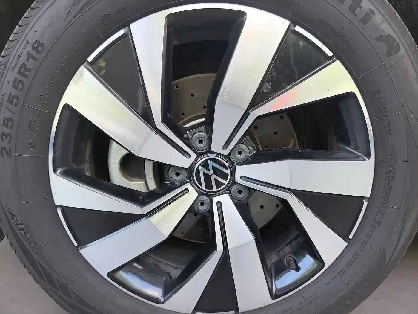 Tayron 2022 330TSI 2WD Luxury Intelligent Connected Edition Plus — миниатюра 18