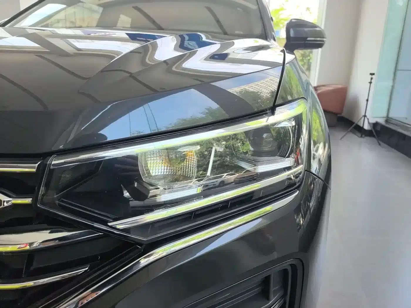 Tayron 2022 330TSI 2WD Luxury Intelligent Connected Edition Plus — миниатюра 3