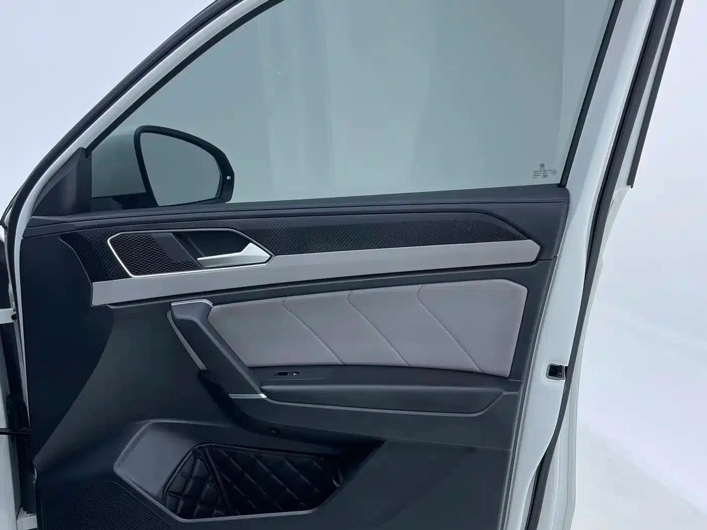 Tayron 2023 280TSI 2WD Luxury Plus Advanced Edition — миниатюра 17