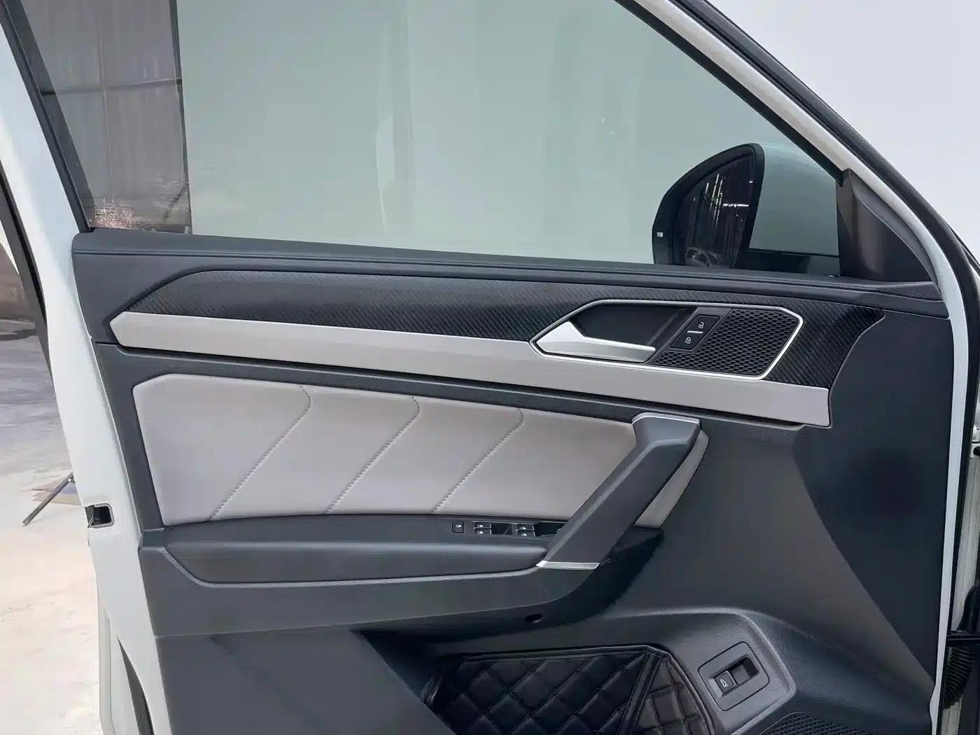 Tayron 2023 280TSI 2WD Luxury Plus Advanced Edition — миниатюра 30