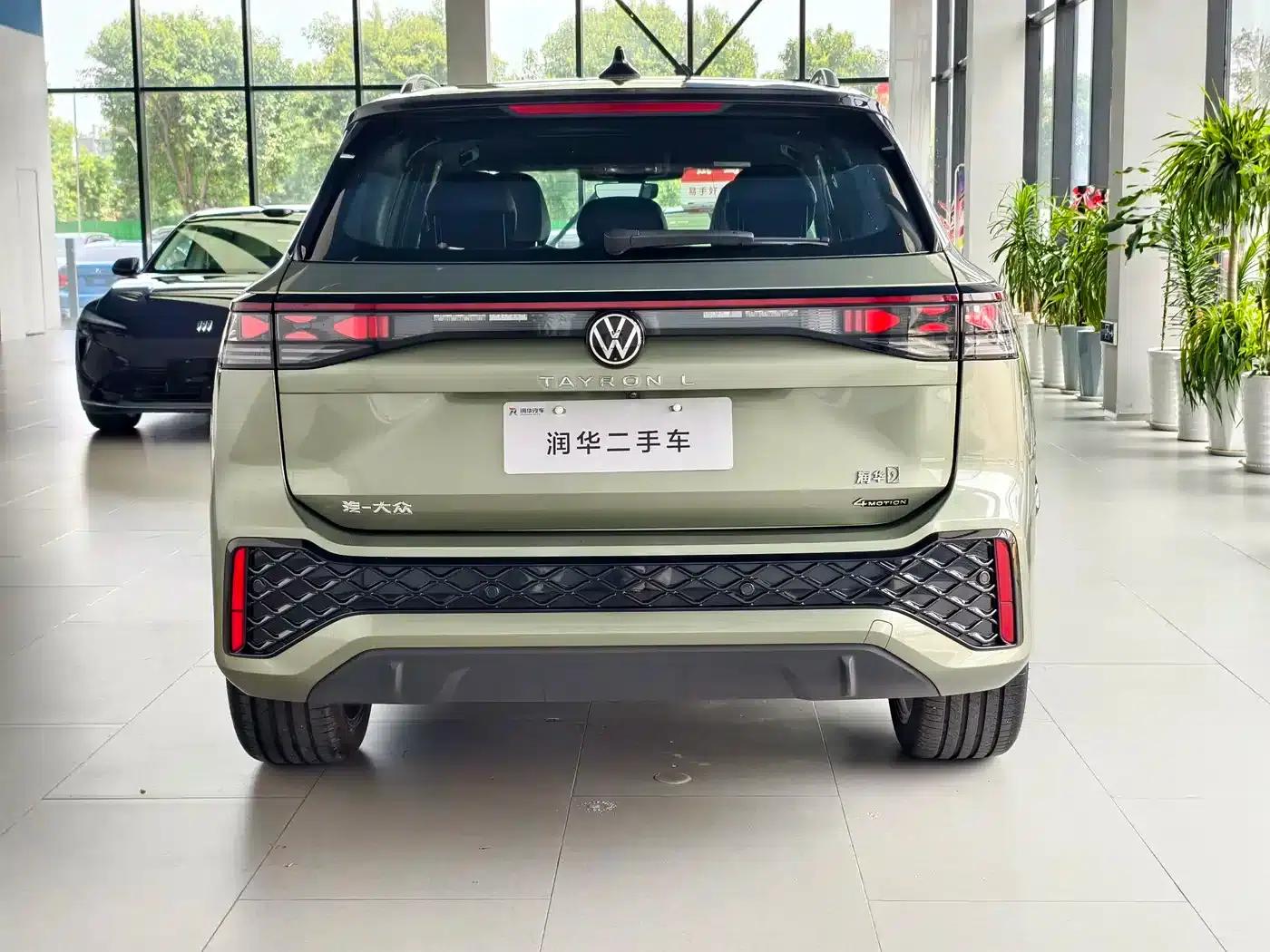 Tayron 2025 Model, Tayron L 380TSI 4WD Luxury Easy Package — миниатюра 4