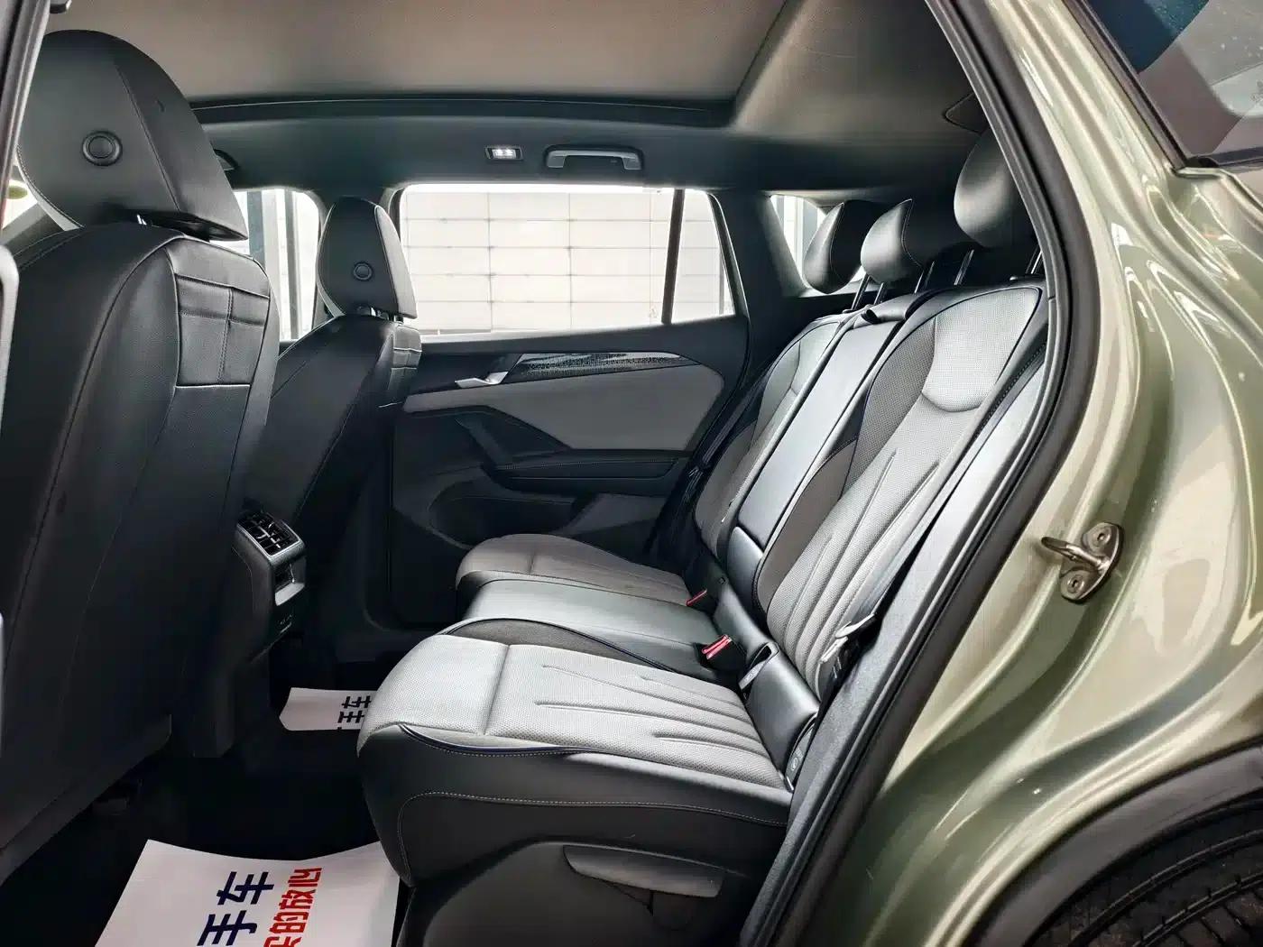 Tayron 2025 Model, Tayron L 380TSI 4WD Luxury Easy Package — миниатюра 7