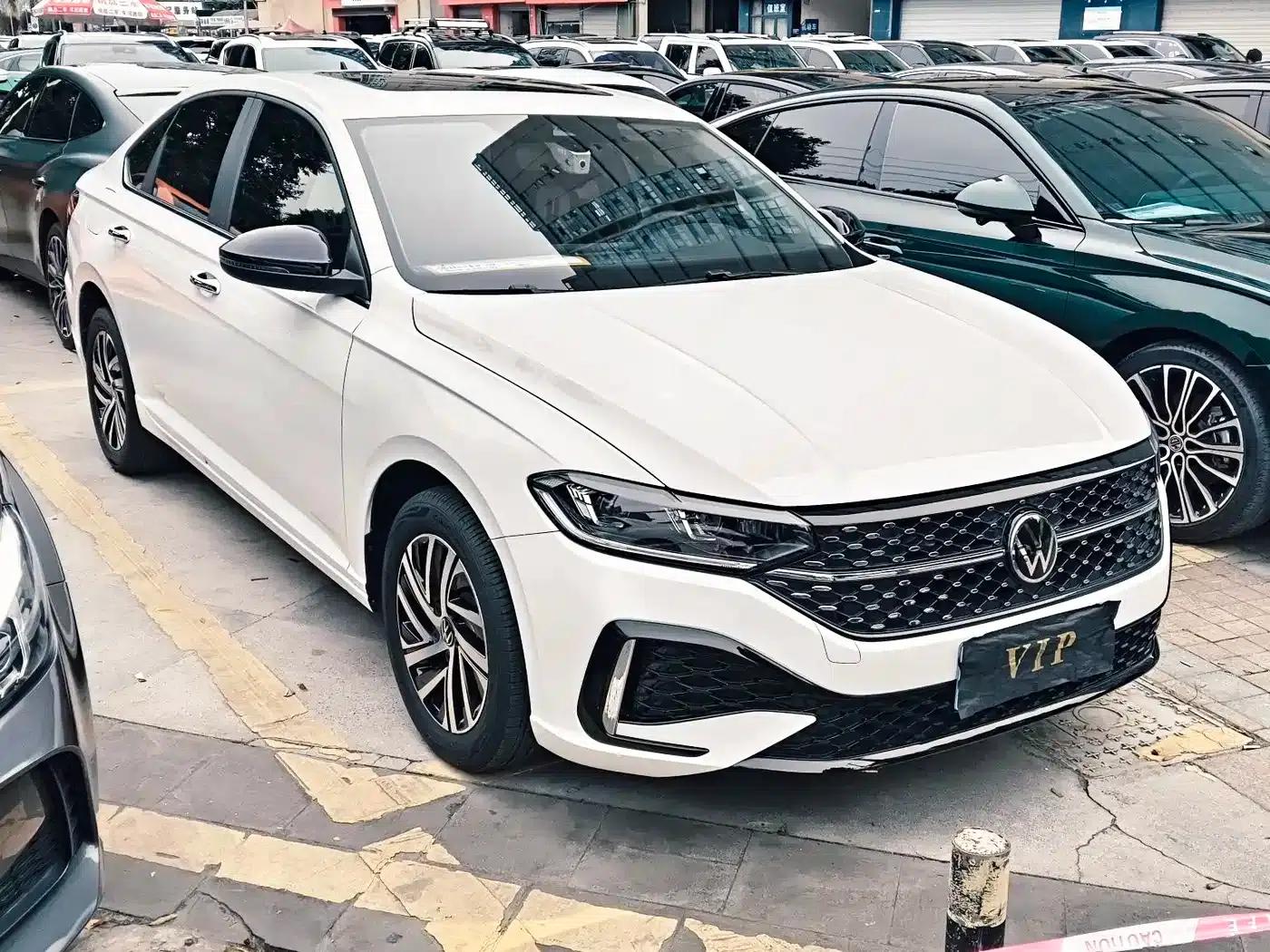 2024 Volkswagen Lavida 300TSI DSG Starry Sky Edition — миниатюра 3