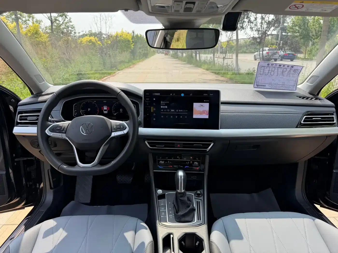 2023 Volkswagen Lavida 1.5L Automatic Starry Sky Five Million Edition — миниатюра 19