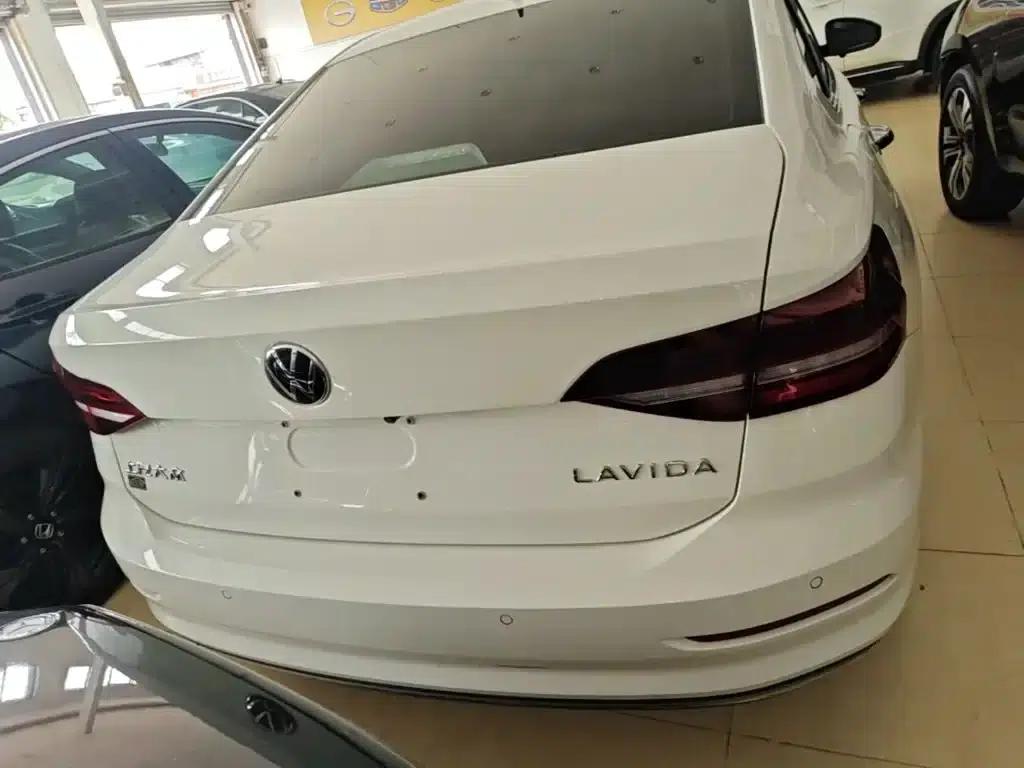 2022 Volkswagen Lavida 1.5L Automatic Vision Edition — миниатюра 4