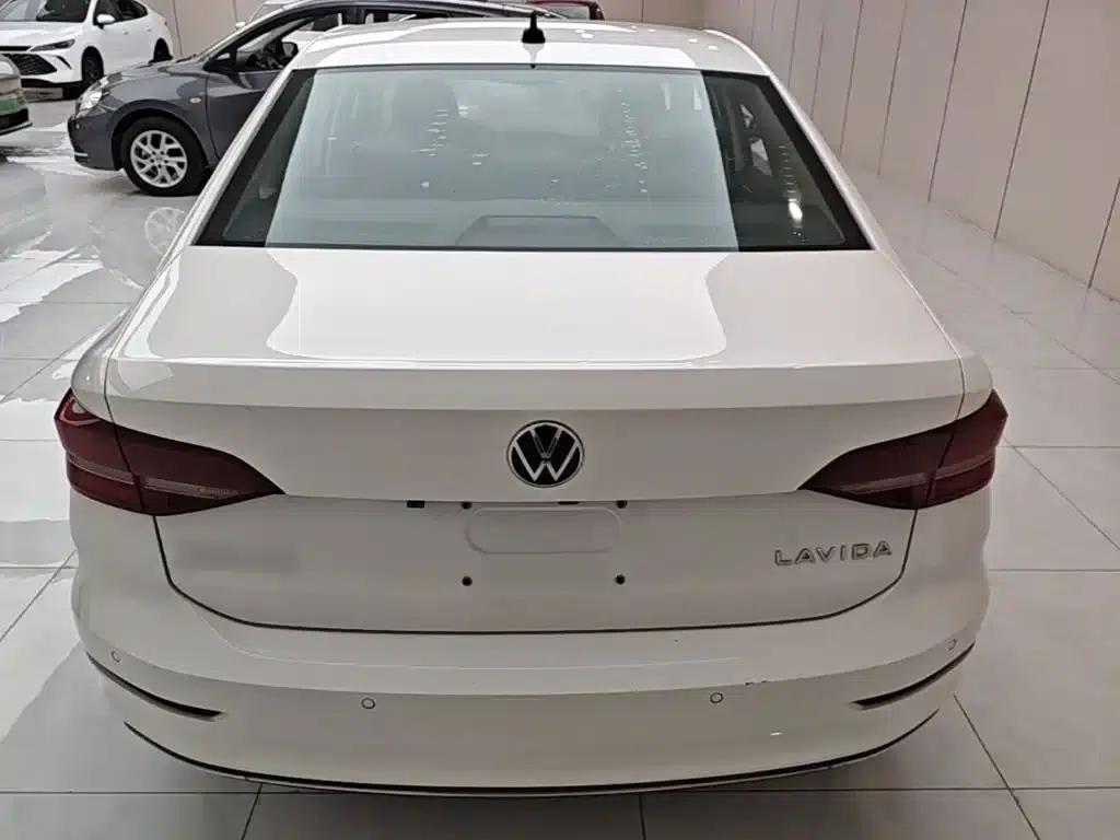 2021 Volkswagen Lavida 1.5L Automatic Comfort Edition — миниатюра 6