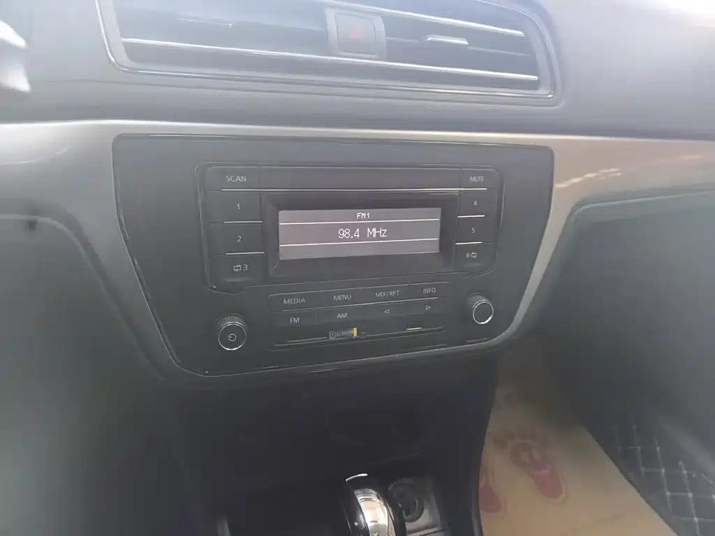 2019 Volkswagen Lavida, Lavida Qihang 1.5L Automatic Fashion Edition (National VI Emission Standard) — миниатюра 13