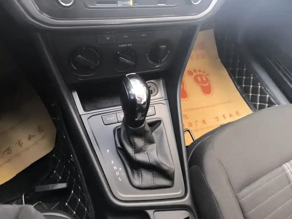 2019 Volkswagen Lavida, Lavida Qihang 1.5L Automatic Fashion Edition (National VI Emission Standard) — миниатюра 14