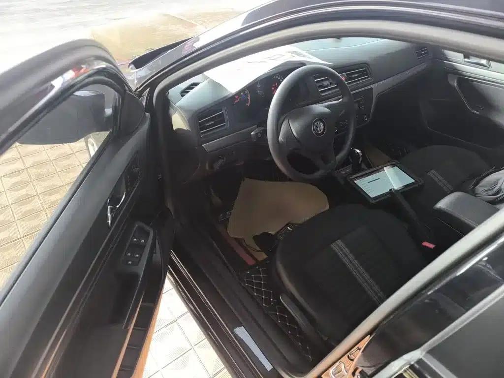 2019 Volkswagen Lavida, Lavida Qihang 1.5L Automatic Fashion Edition (National VI Emission Standard) — миниатюра 16