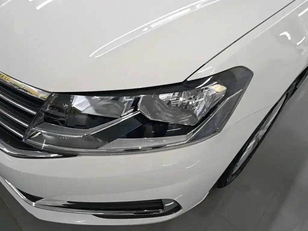 2019 Volkswagen Lavida, Lavida Qihang 1.5L Automatic Comfort Edition (National VI Emission Standard) — миниатюра 24