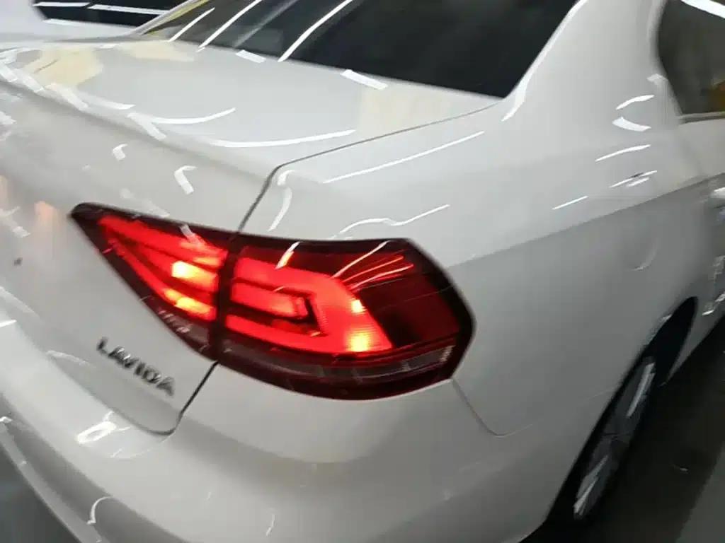 2019 Volkswagen Lavida, Lavida Qihang 1.5L Automatic Comfort Edition (National VI Emission Standard) — миниатюра 8