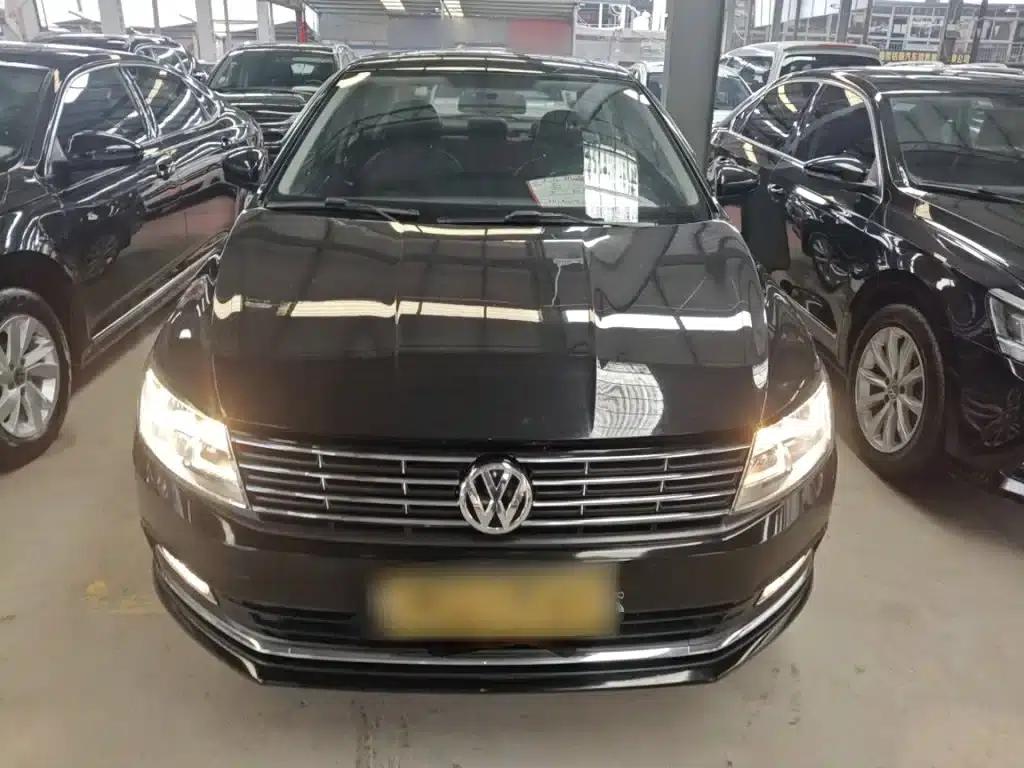 2017 Volkswagen Lavida 1.6L Automatic Comfort Edition — миниатюра 3