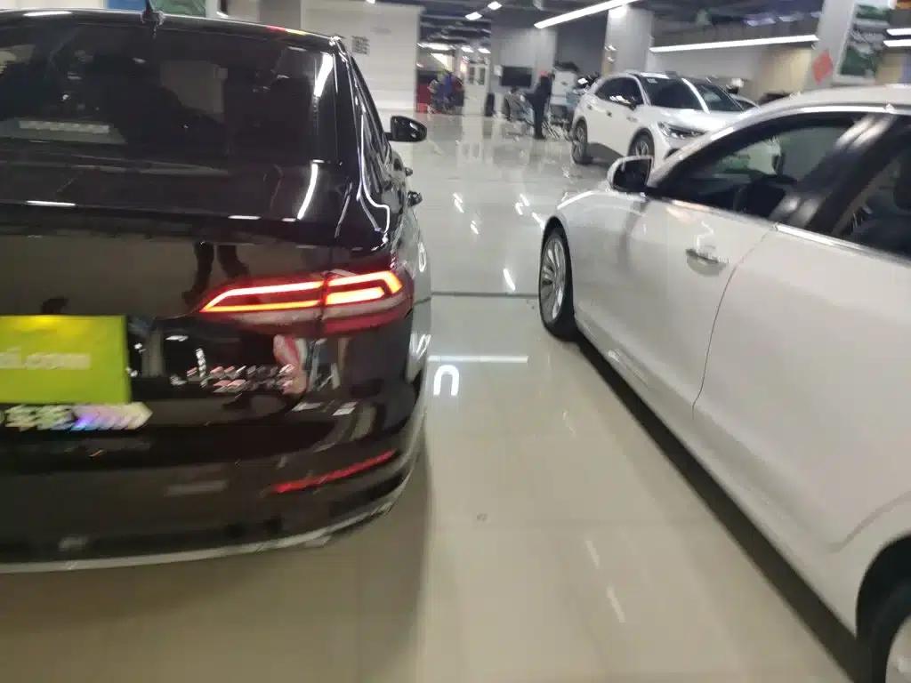 2021 Volkswagen Lavida 280TSI DSG Comfort Edition — миниатюра 24