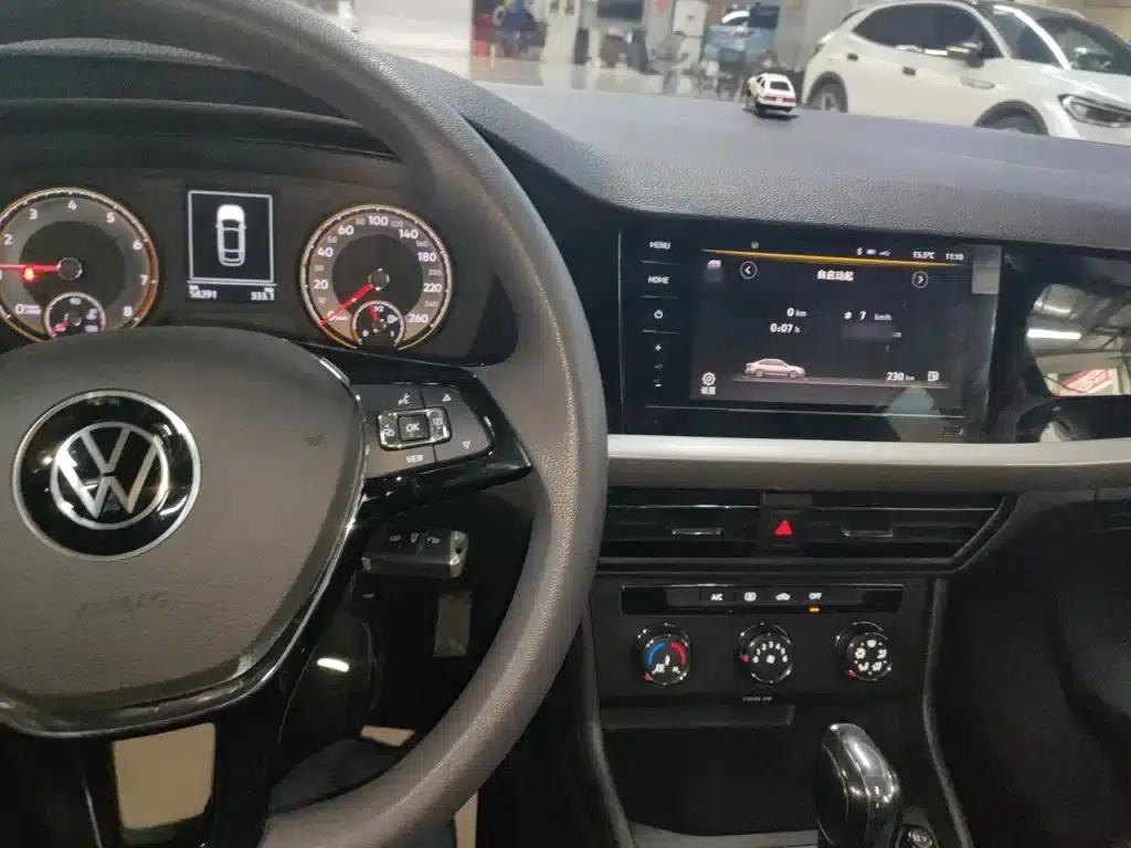 2021 Volkswagen Lavida 280TSI DSG Comfort Edition — миниатюра 6