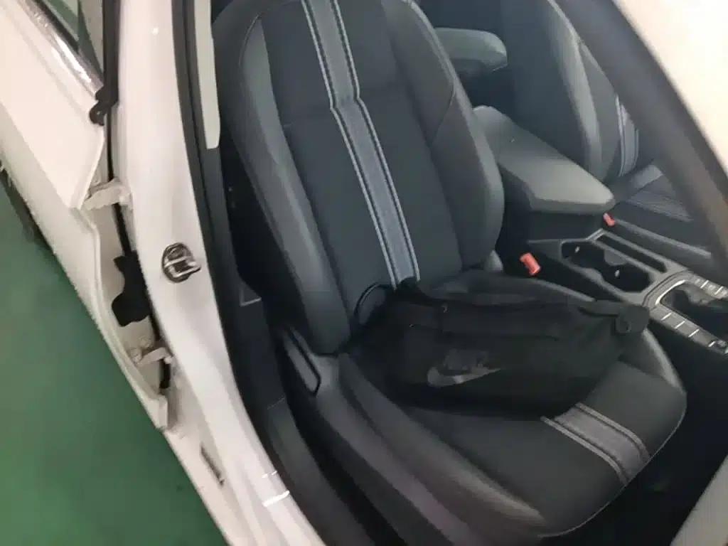 2024 Volkswagen Sagitar 200TSI DSG Flying Edition — миниатюра 25