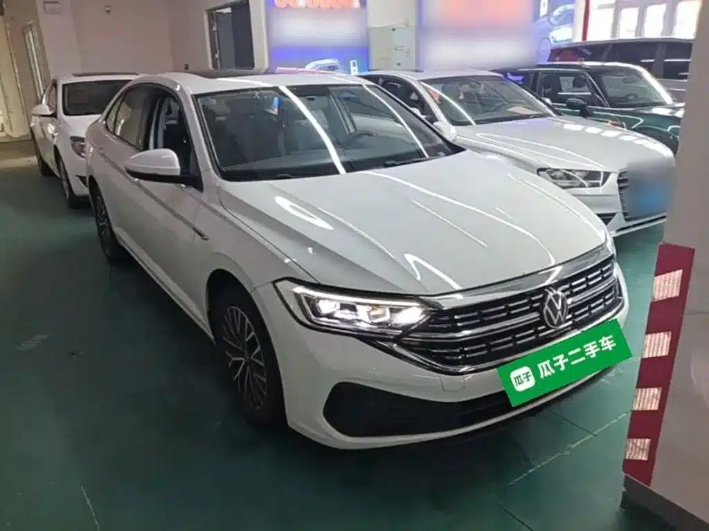 2024 Volkswagen Sagitar 200TSI DSG Flying Edition — миниатюра 4