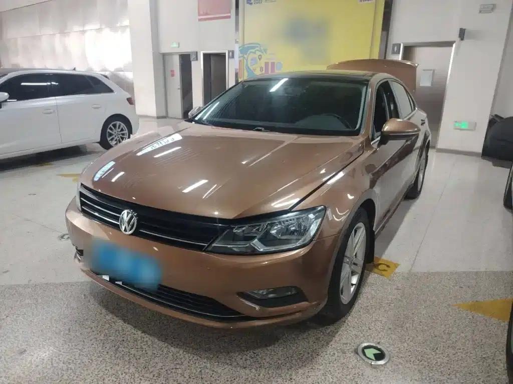 Lamando 2015 280TSI DSG Comfort Edition — миниатюра 1