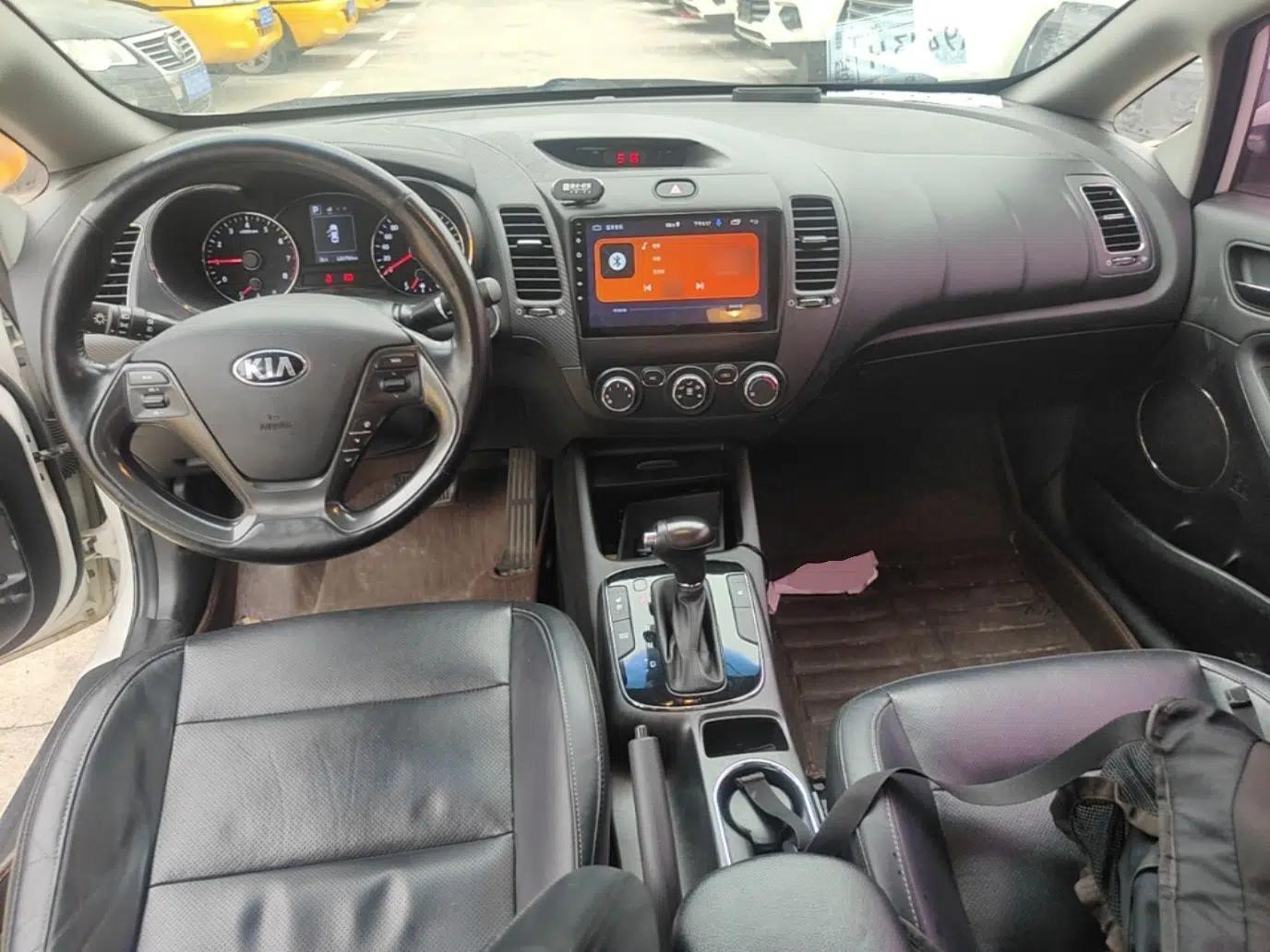 Kia K3 2016 1.6L Automatic GLS — миниатюра 12