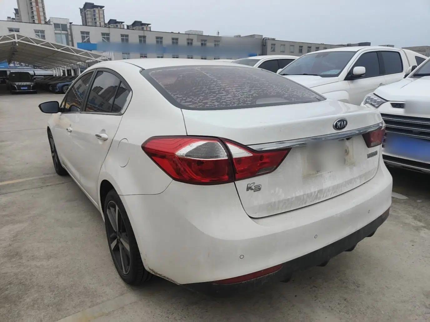 Kia K3 2016 1.6L Automatic GLS — миниатюра 4
