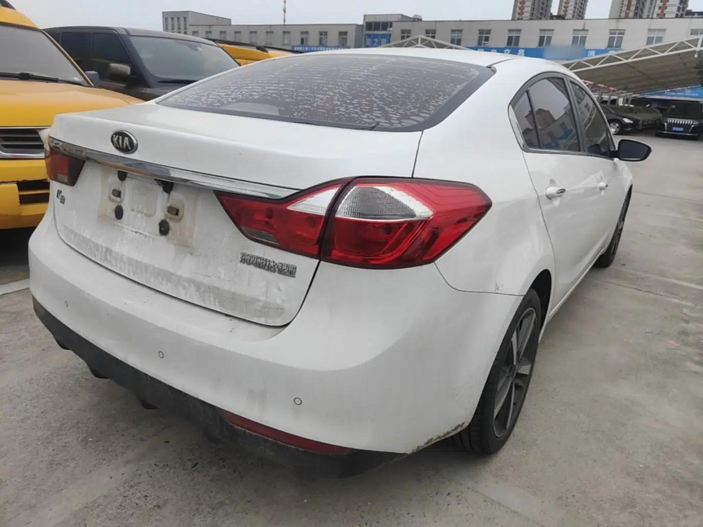 Kia K3 2016 1.6L Automatic GLS — миниатюра 6