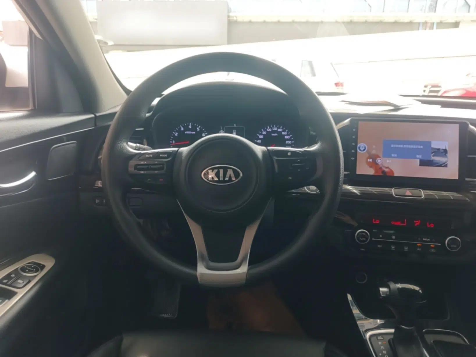 Kia K4 2014 1.8L Automatic GLS — миниатюра 13