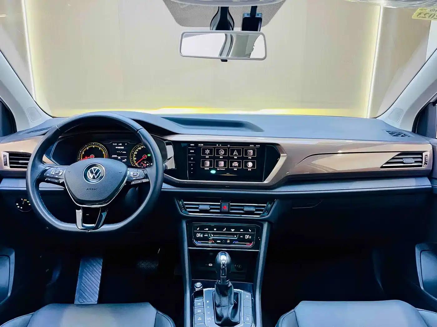 Tharu 2021 280TSI 2WD Luxury Edition — миниатюра 11