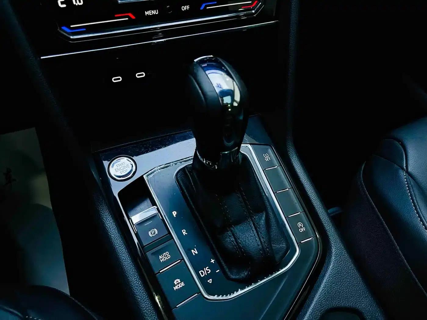 Tharu 2021 280TSI 2WD Luxury Edition — миниатюра 18