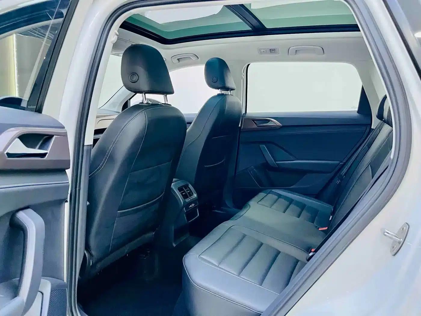 Tharu 2021 280TSI 2WD Luxury Edition — миниатюра 7