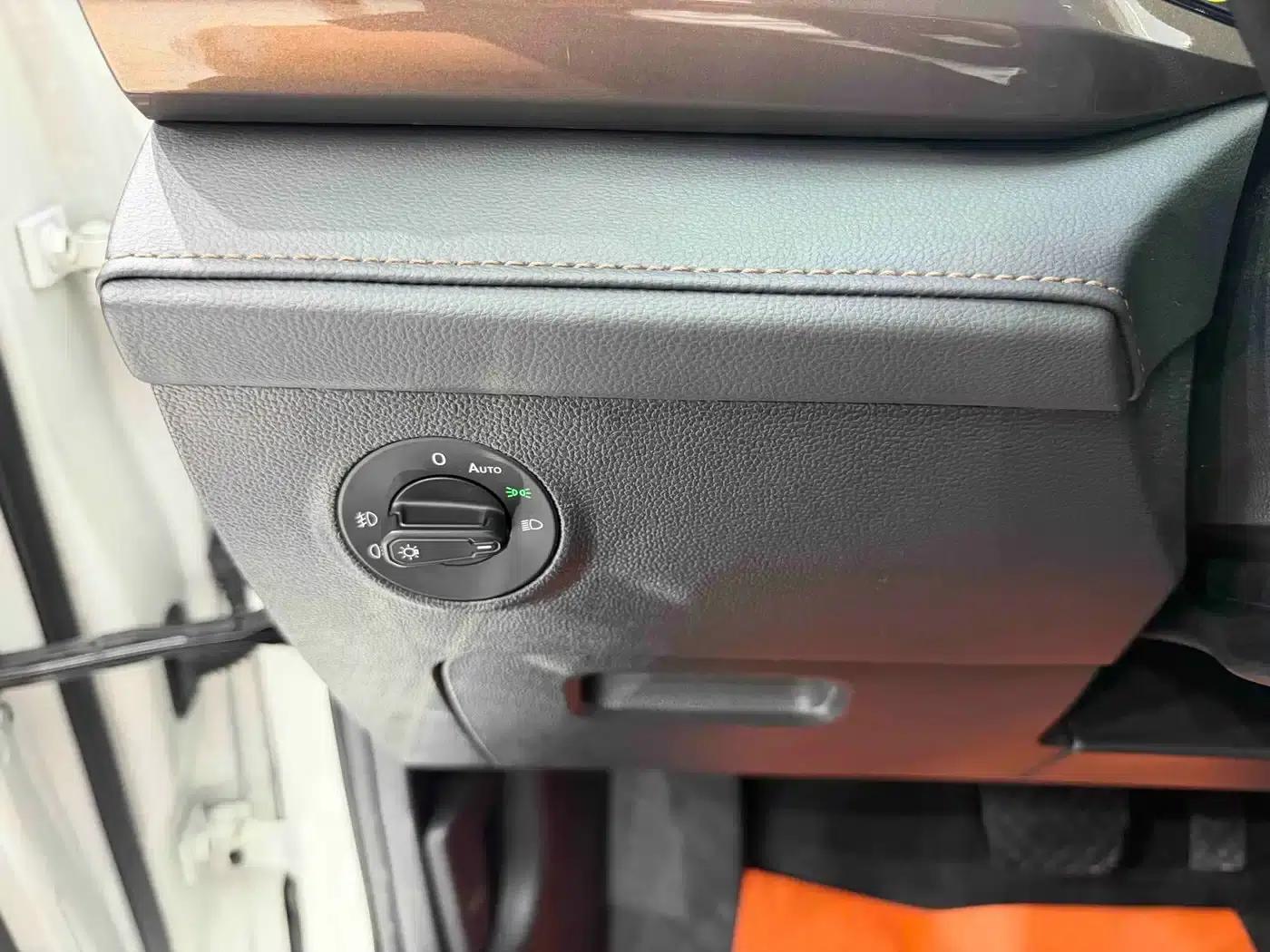 Tharu 2022 280TSI 2WD Luxury Edition — миниатюра 8