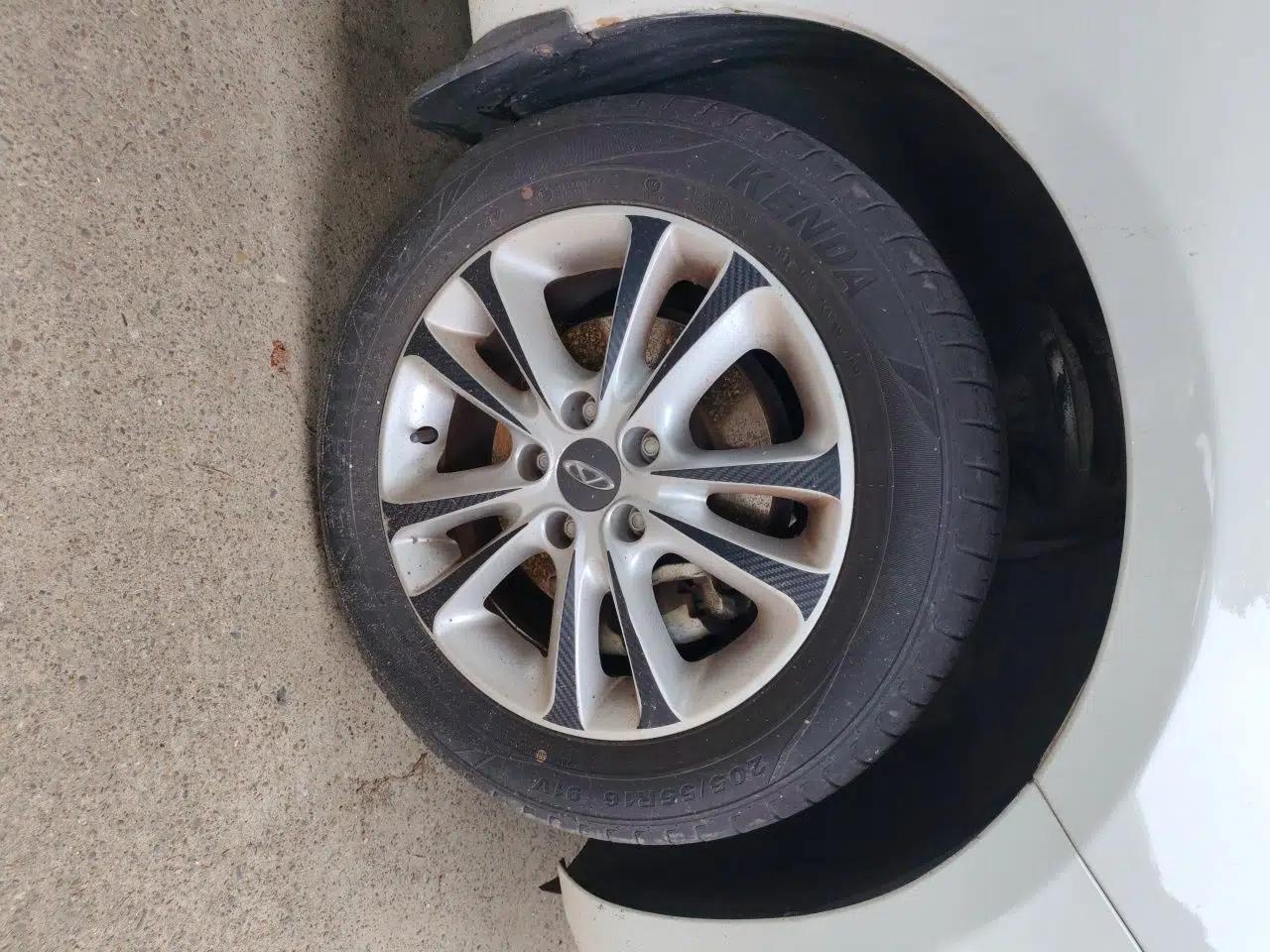 Chery Arrizo 7 2013 1.6L Manual Zhi Ling Edition — миниатюра 8
