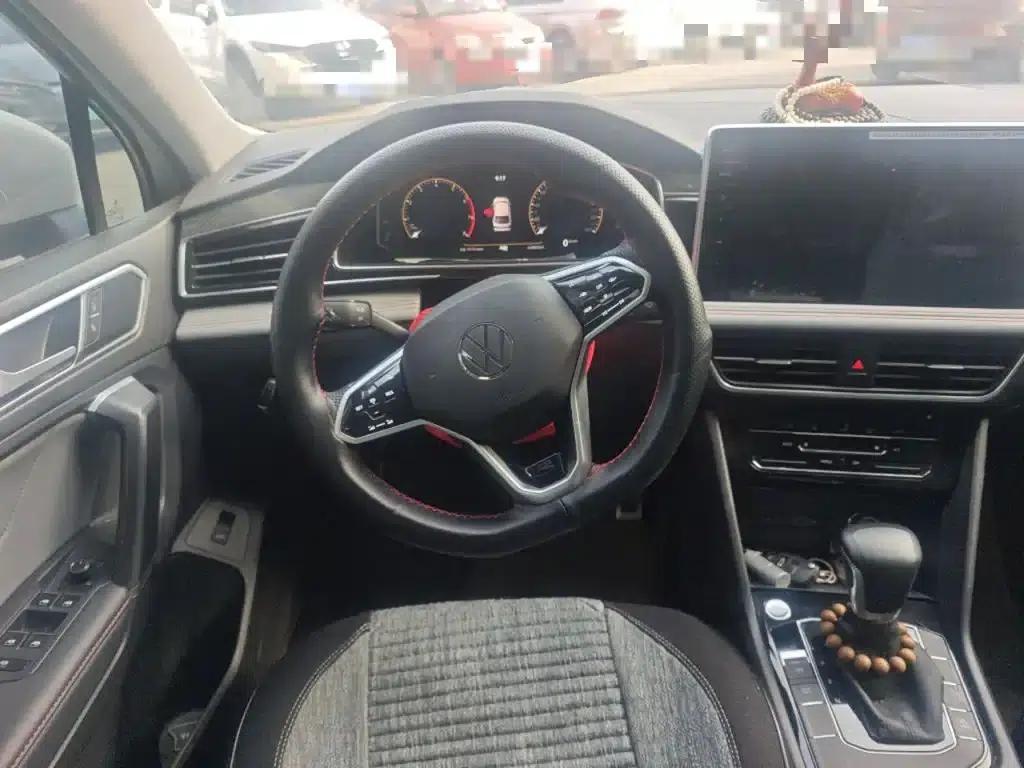 Tiguan X 2021 330TSI 2WD Premium Edition — миниатюра 3