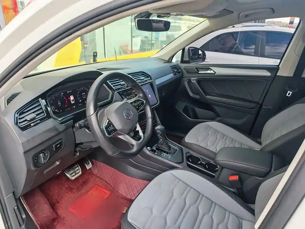 Tiguan X 2021 330TSI 2WD Premium Edition — миниатюра 9