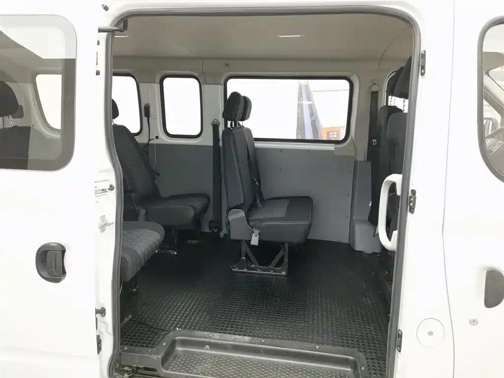 Xintu V80 2023 2.0T Manual Classic Aoyuntong Long Wheelbase Ultra-Low Roof 6/7/8/9 Seats — миниатюра 15