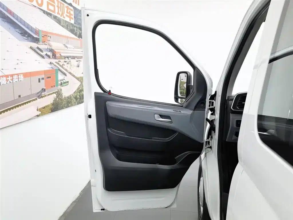 Xintu V80 2023 2.0T Manual Classic Aoyuntong Long Wheelbase Ultra-Low Roof 6/7/8/9 Seats — миниатюра 8