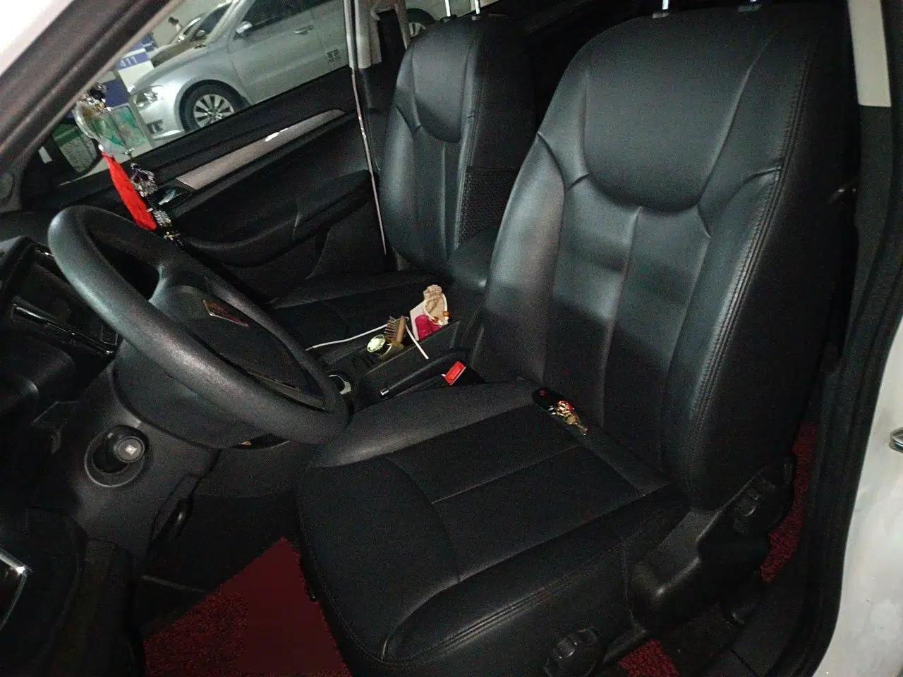 Roewe 360 2017 1.5L Automatic Luxury Edition — миниатюра 15