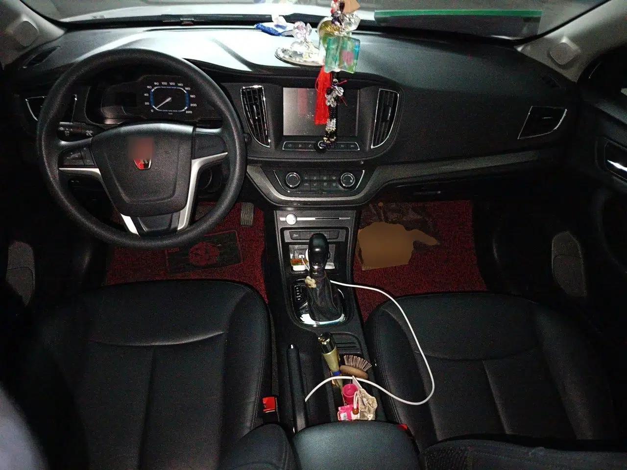 Roewe 360 2017 1.5L Automatic Luxury Edition — миниатюра 9