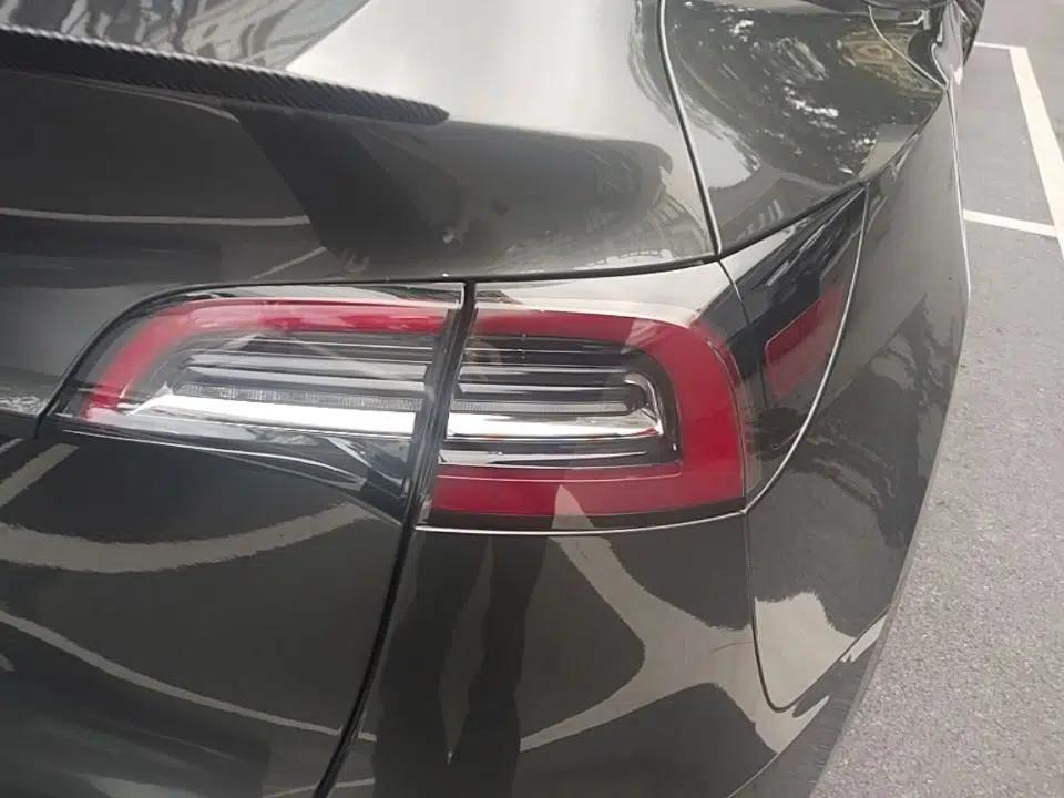 Tesla Model Y 2022 Rear-Wheel-Drive Version — миниатюра 9