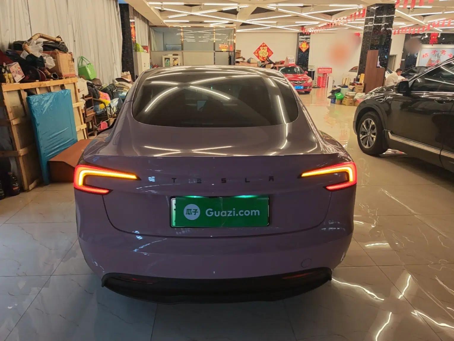 Tesla Model 3 2023 Rear-Wheel-Drive Version — миниатюра 5