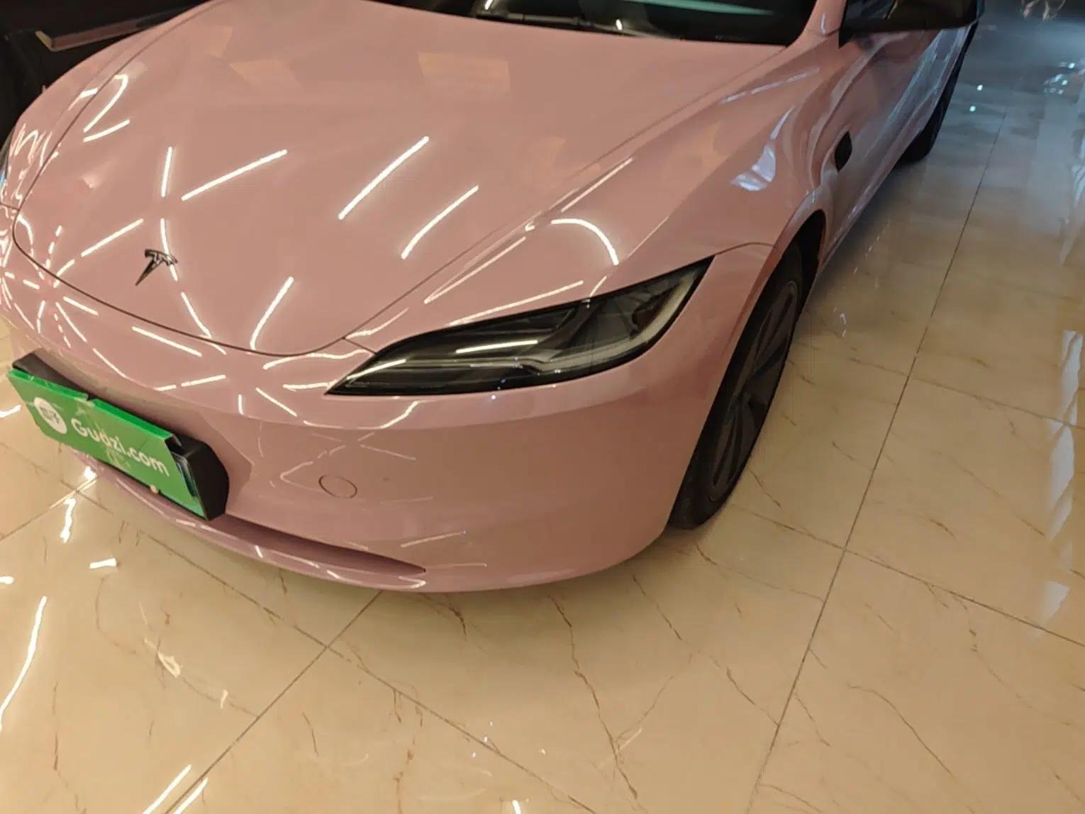 Tesla Model 3 2023 Rear-Wheel-Drive Version — миниатюра 8