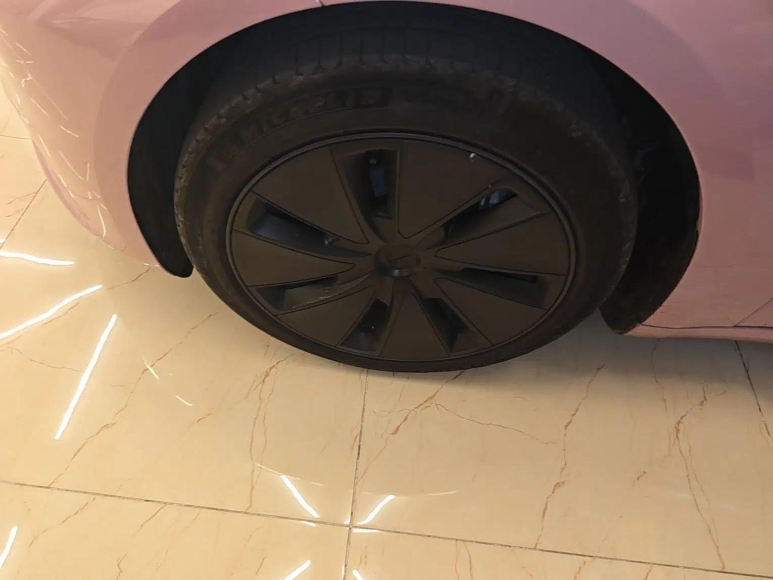 Tesla Model 3 2023 Rear-Wheel-Drive Version — миниатюра 10