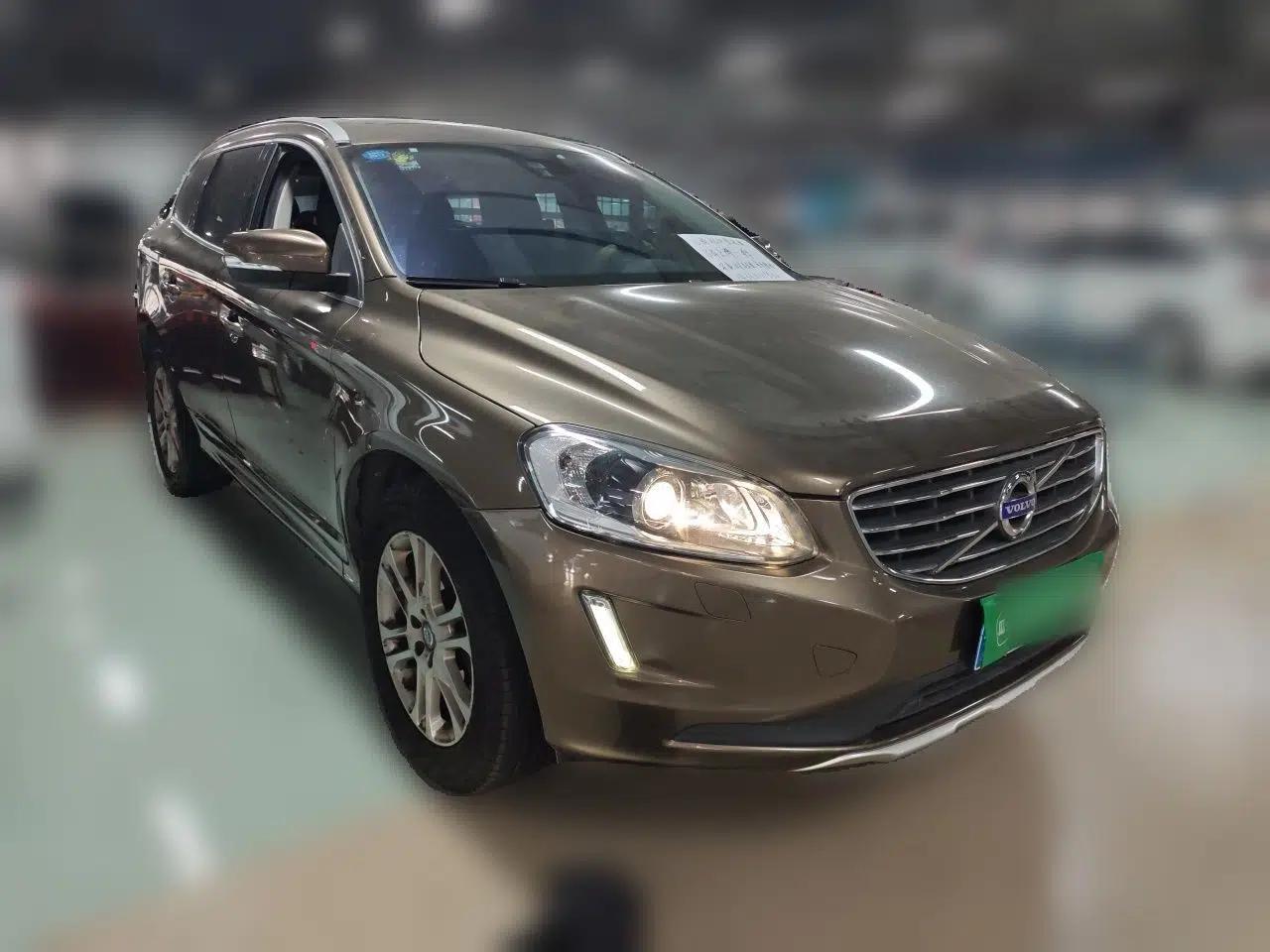 Volvo XC60 2016 T5 Smart Upgrade Model — миниатюра 3