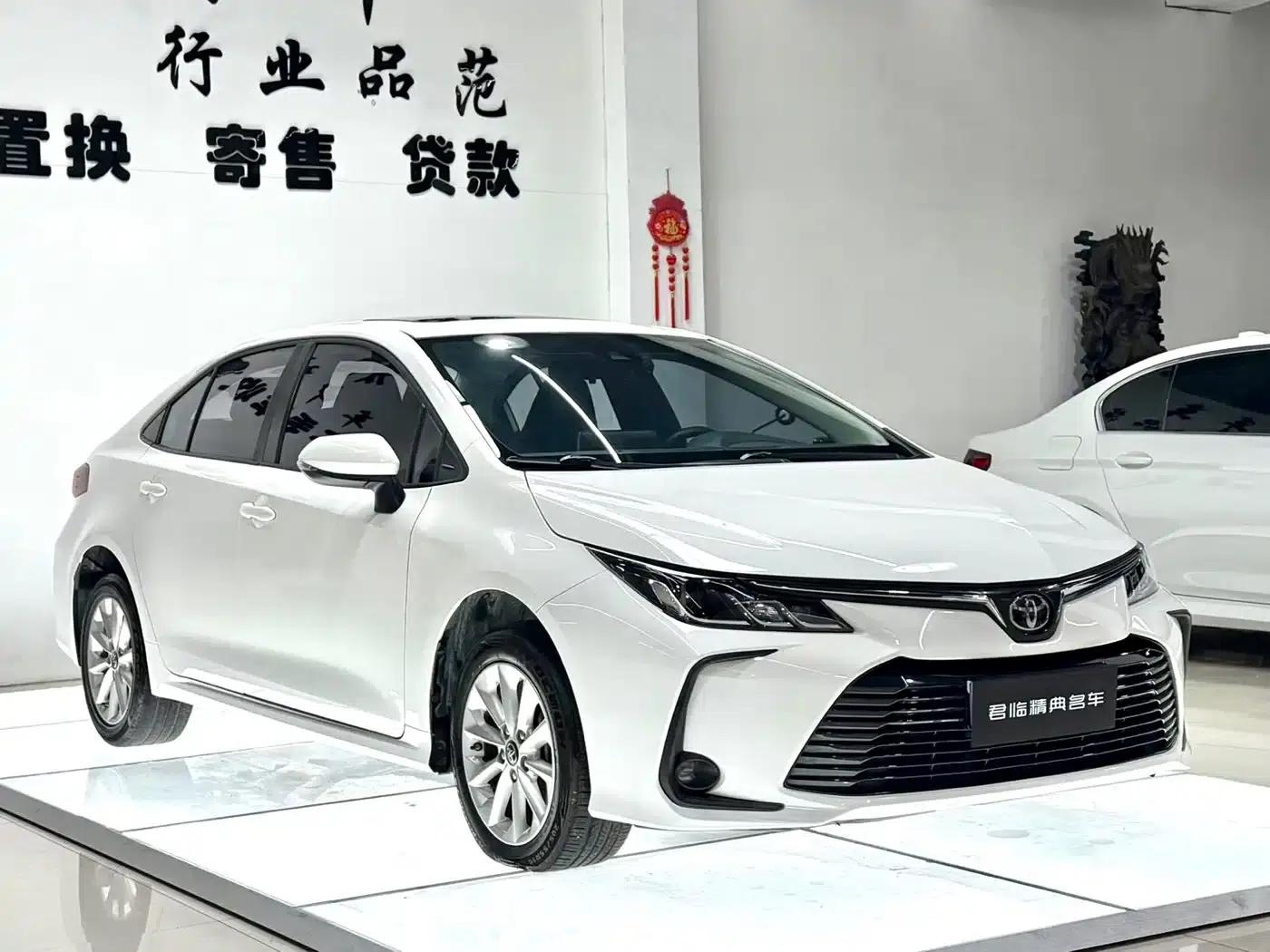 2021 Toyota Corolla 1.2T S-CVT Elite Edition — миниатюра 3