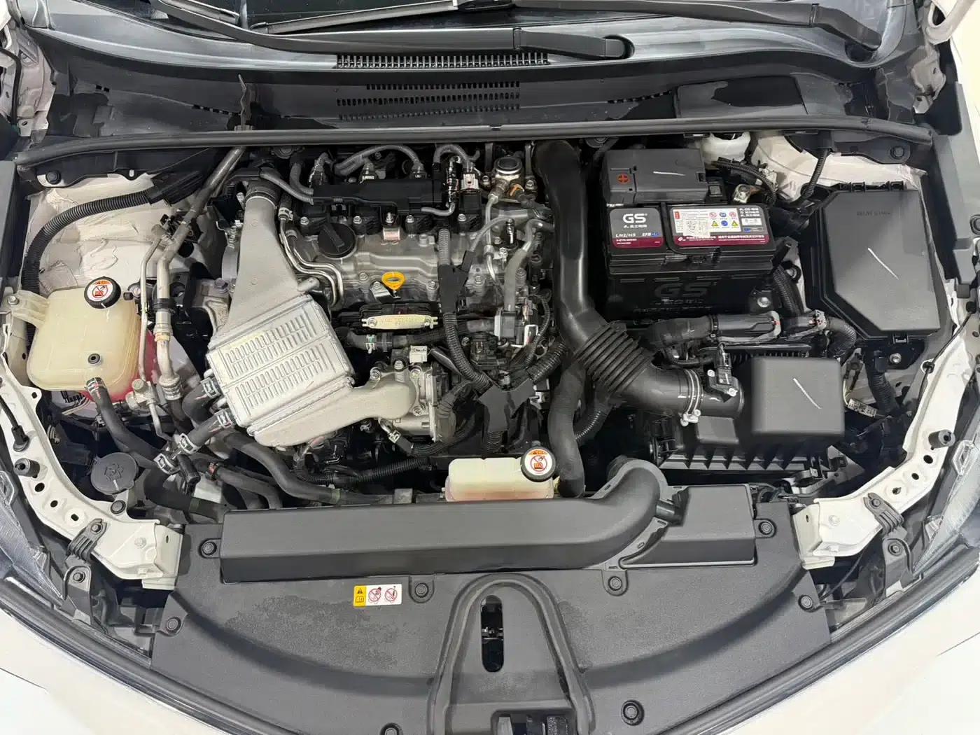 2021 Toyota Corolla 1.2T S-CVT Elite Edition — миниатюра 24