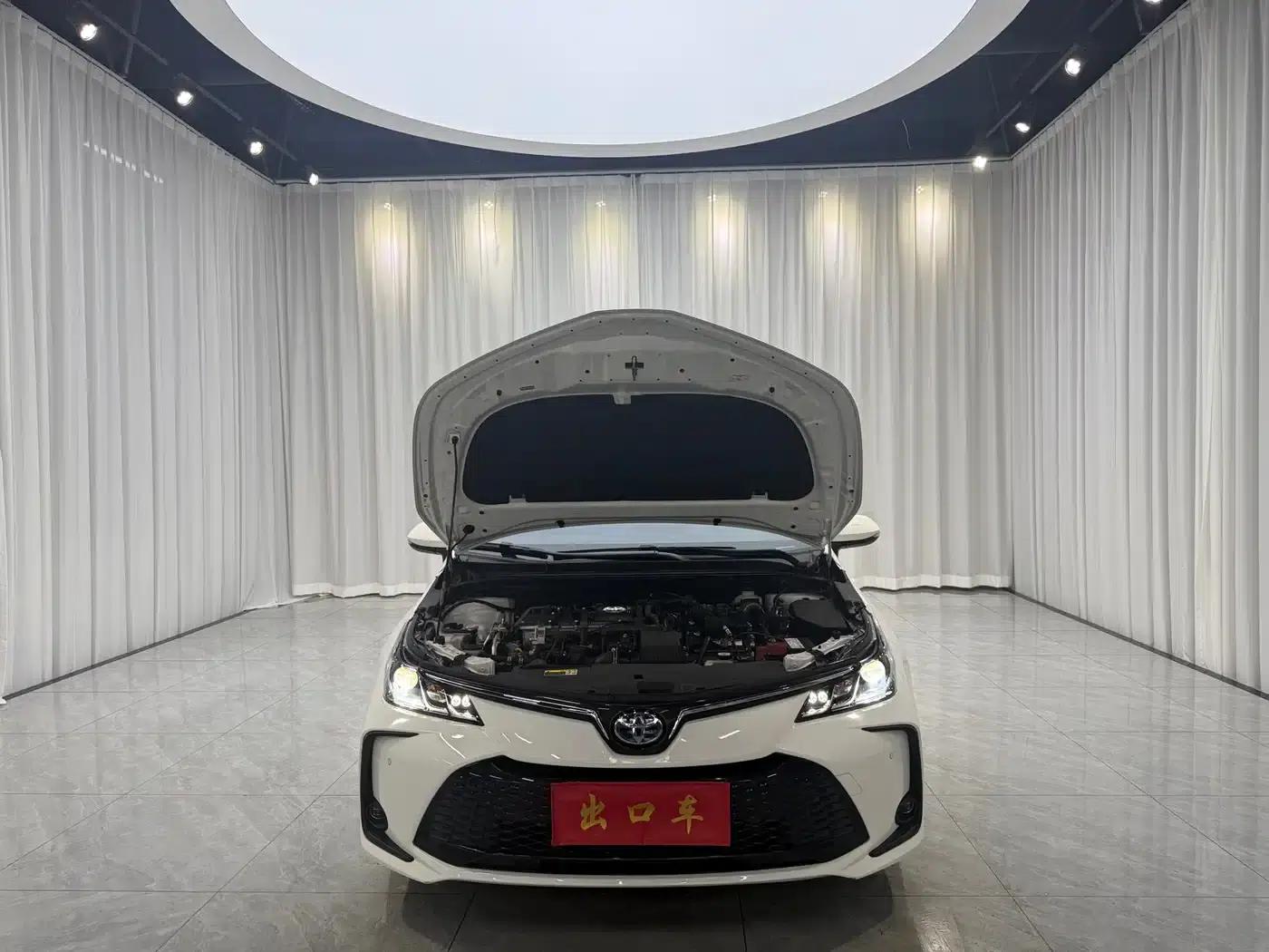 2024 Toyota Corolla 1.8L Intelligent Hybrid Elite Edition — миниатюра 12