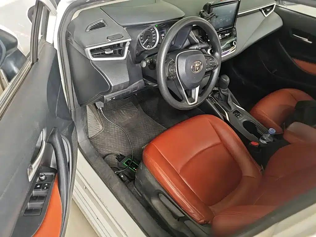 2019 Toyota Corolla 1.2T S-CVT GL-i Elite Edition — миниатюра 12