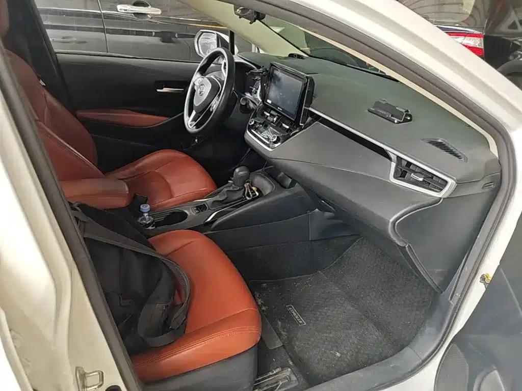 2019 Toyota Corolla 1.2T S-CVT GL-i Elite Edition — миниатюра 20