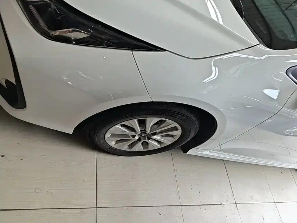 2019 Toyota Corolla 1.2T S-CVT GL-i Elite Edition — миниатюра 25