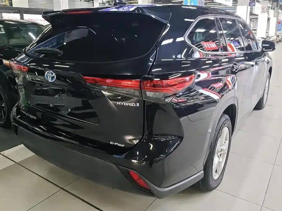2022 Toyota Highlander Hybrid 2.5L AWD Elite 7-Seater — миниатюра 3