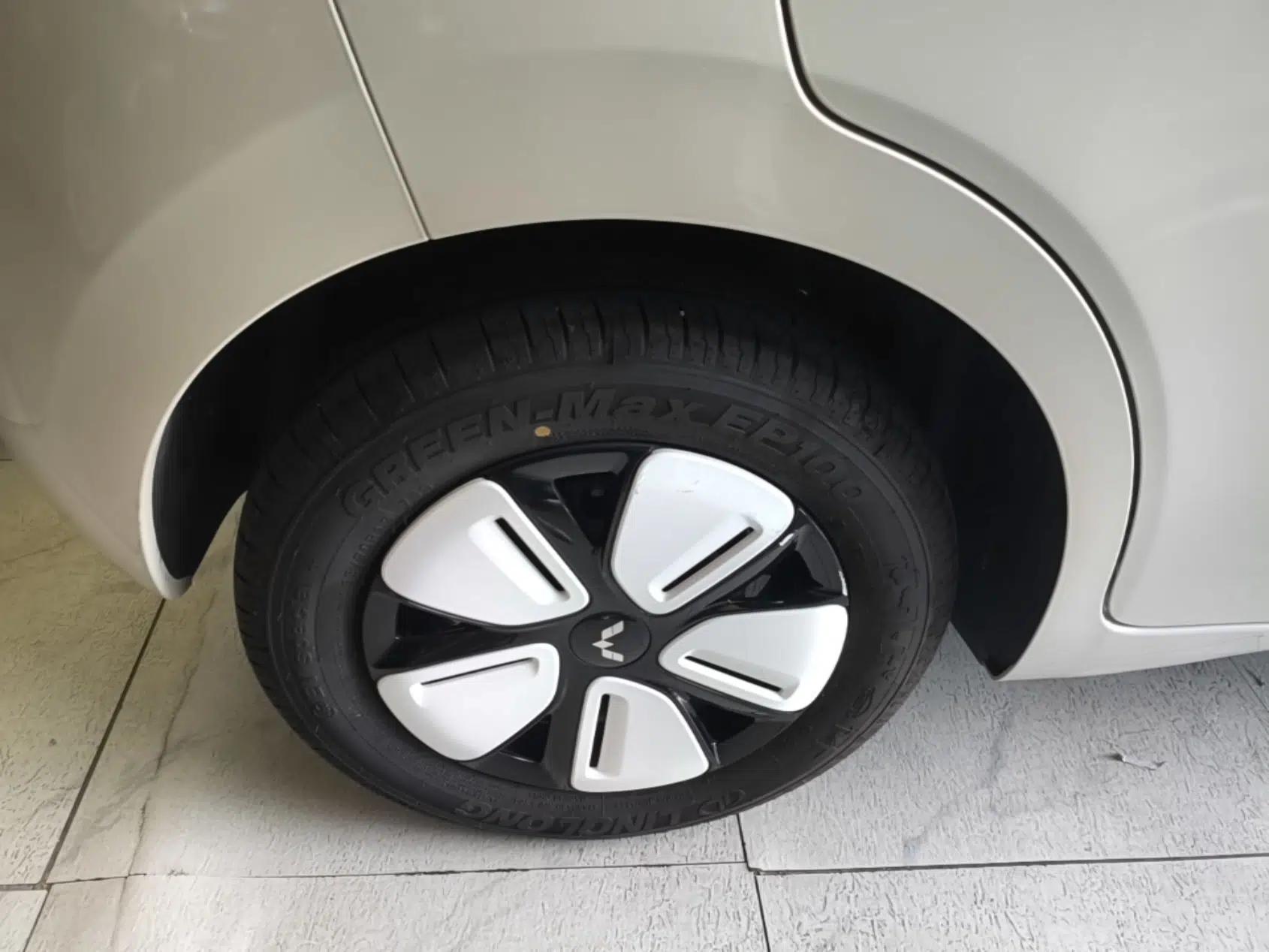Wuling Hongguang MINIEV 2025 Four-Door Version Advanced Edition — миниатюра 11
